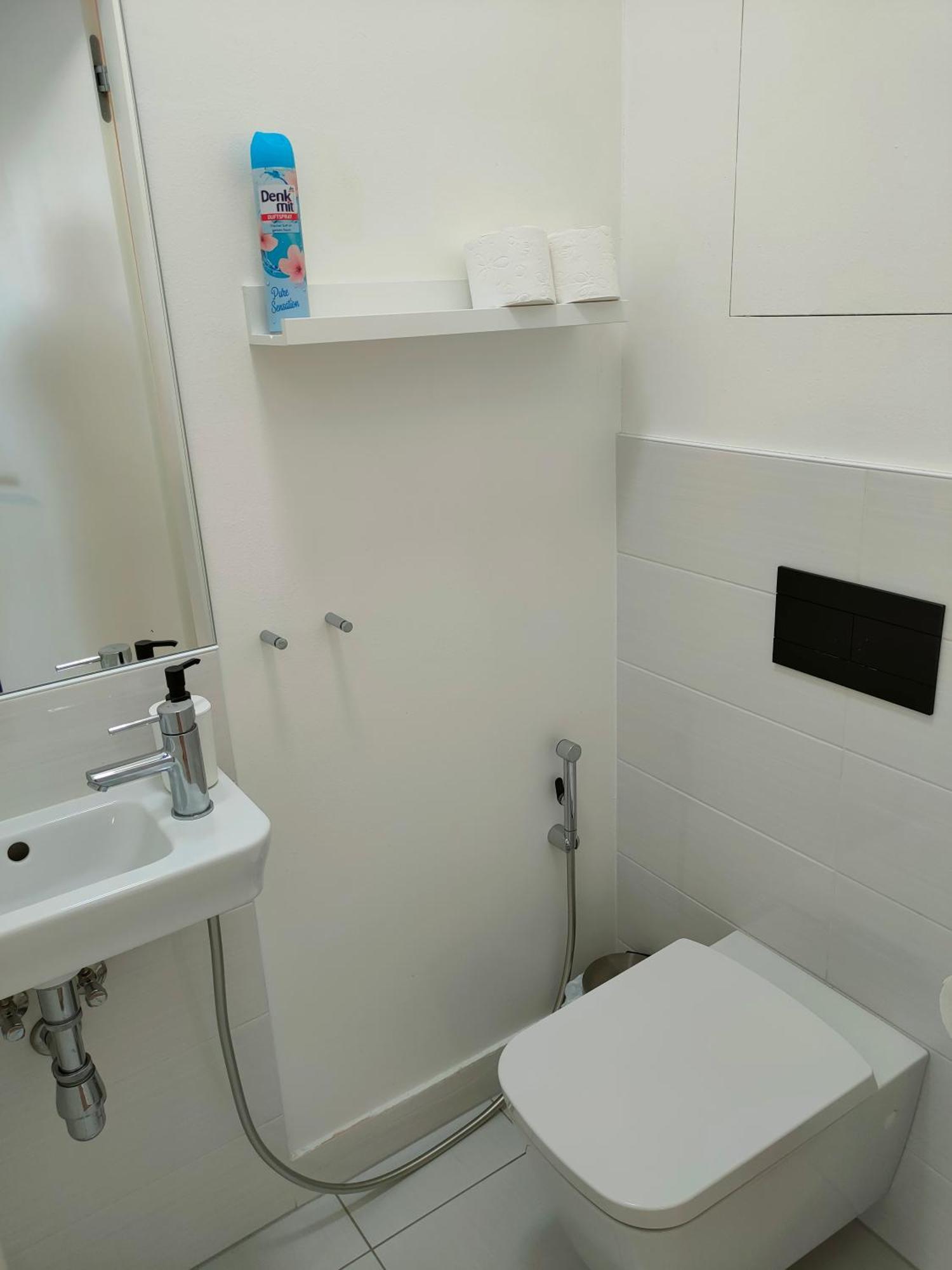 Sag 19Th Floor Panorama City Apartment 2 Rooms Free Parking Free Wifi Pressburg Exterior foto